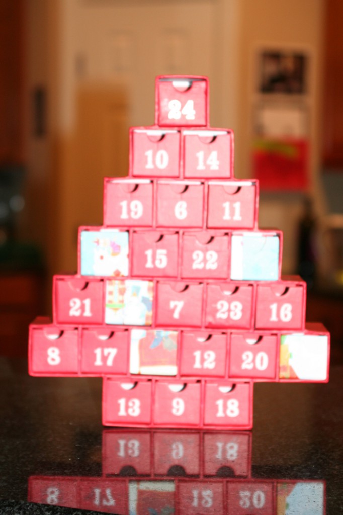 Christmas-Traditions-Advent-Calendar