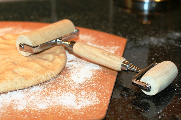 How to Make the Perfect Pizza Crust