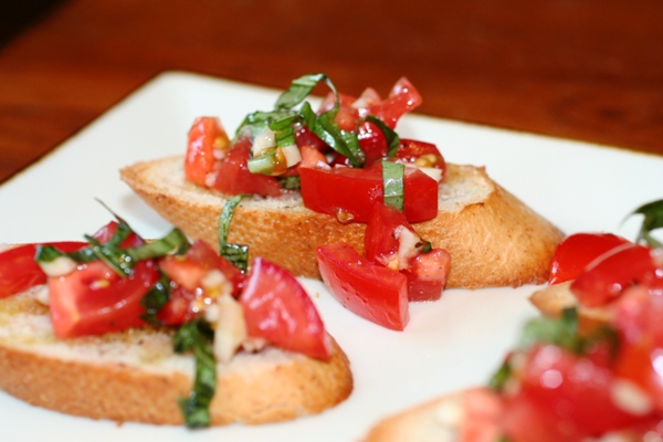 Bruschetta with Tomato and Basil