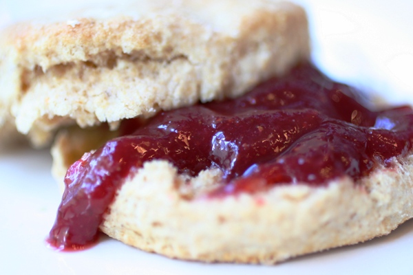 Whole-Wheat-Biscuit-Recipe-jam