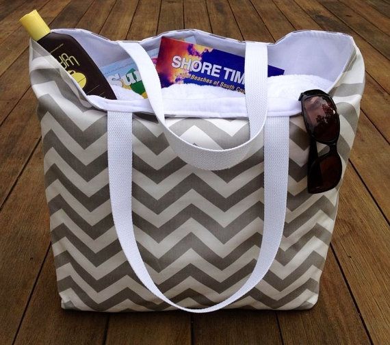 chevron-beach-tote