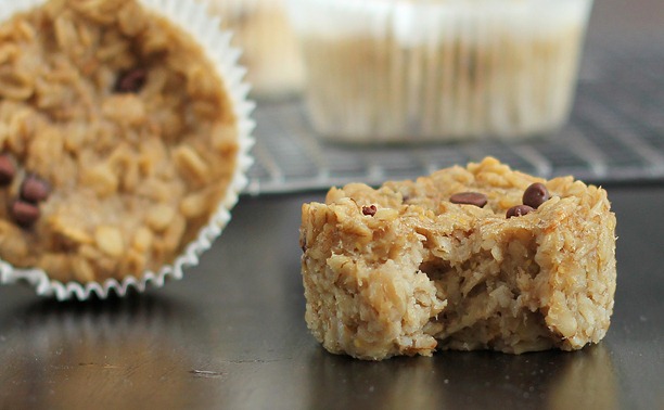 breakfast-oatmeal-cupcakes