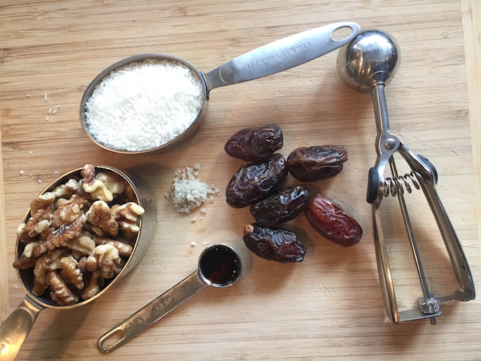 Coconut Date Balls ingredients